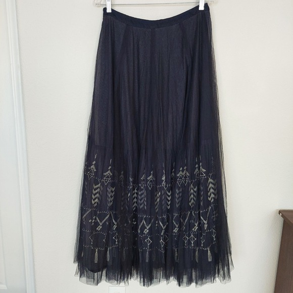 Anthropologie‎ Floreat Embroidered Tulle Maxi Skirt in Navy Blue Size 8 - Picture 4 of 9